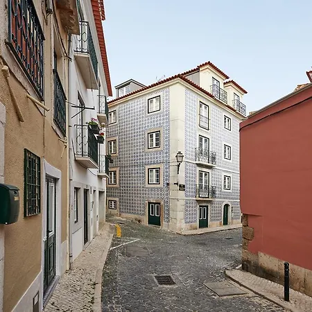 Hello Alfama River * Lisboa